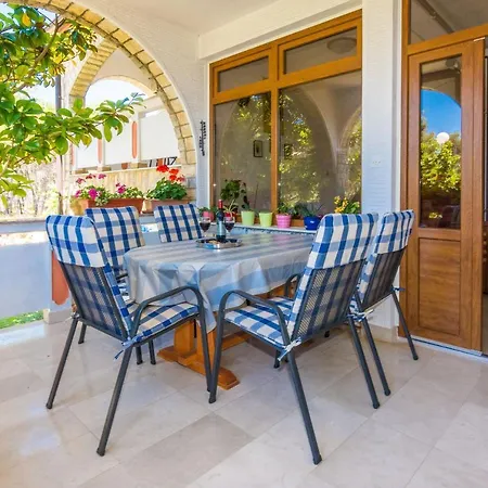 Apartment Apartman Kiki Privlaka (Zadar)